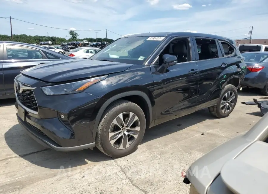 TOYOTA HIGHLANDER 2022 vin 5TDGZRAH9NS107923 from auto auction Copart