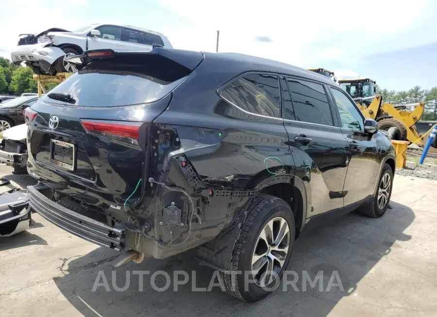 TOYOTA HIGHLANDER 2022 vin 5TDGZRAH9NS107923 from auto auction Copart