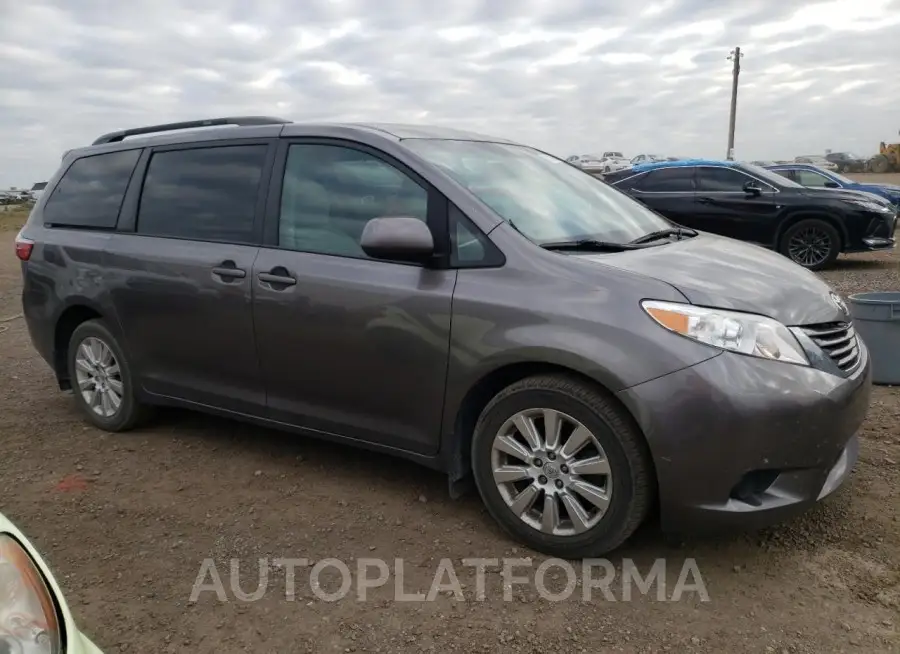 TOYOTA SIENNA LE 2015 vin 5TDJK3DC5FS095570 from auto auction Copart