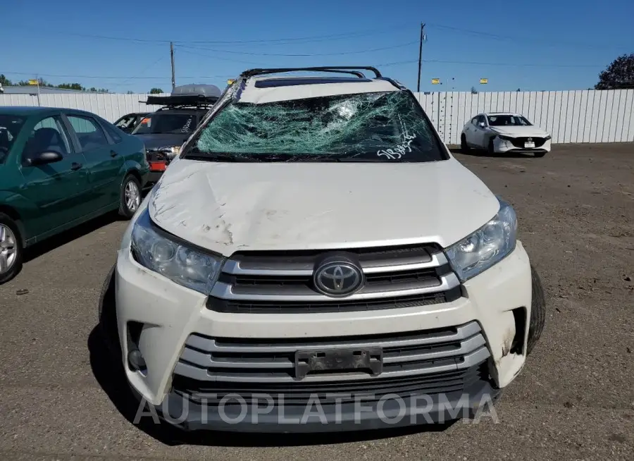 TOYOTA HIGHLANDER 2017 vin 5TDJZRFH2HS476027 from auto auction Copart