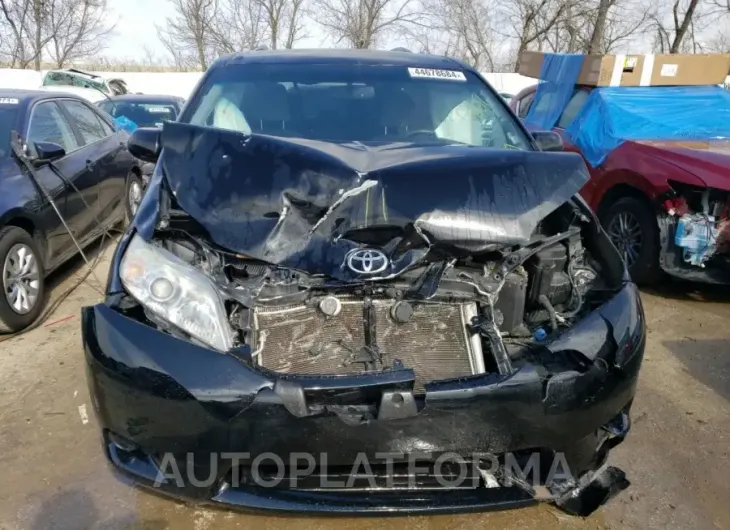 TOYOTA SIENNA LE 2015 vin 5TDKK3DC5FS572762 from auto auction Copart