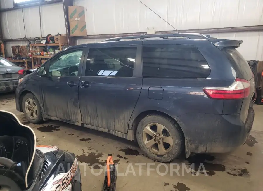 TOYOTA SIENNA LE 2018 vin 5TDKZ3DC2JS923650 from auto auction Copart