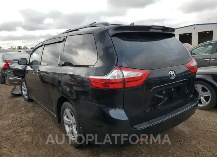 TOYOTA SIENNA LE 2018 vin 5TDKZ3DC3JS923205 from auto auction Copart