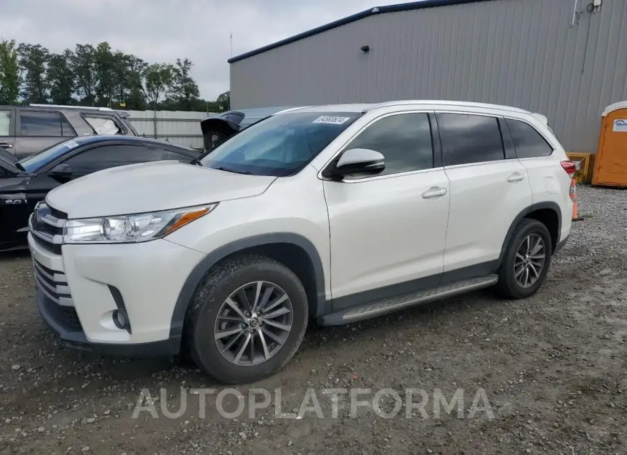 TOYOTA HIGHLANDER 2019 vin 5TDKZRFH1KS566281 from auto auction Copart