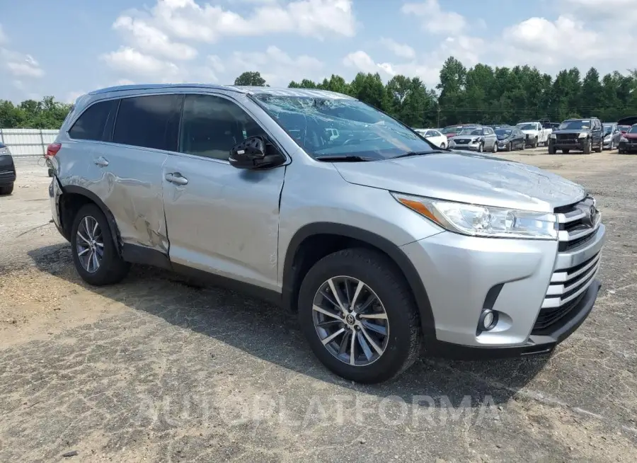 TOYOTA HIGHLANDER 2019 vin 5TDKZRFH3KS338962 from auto auction Copart