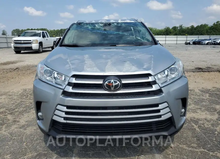 TOYOTA HIGHLANDER 2019 vin 5TDKZRFH3KS338962 from auto auction Copart