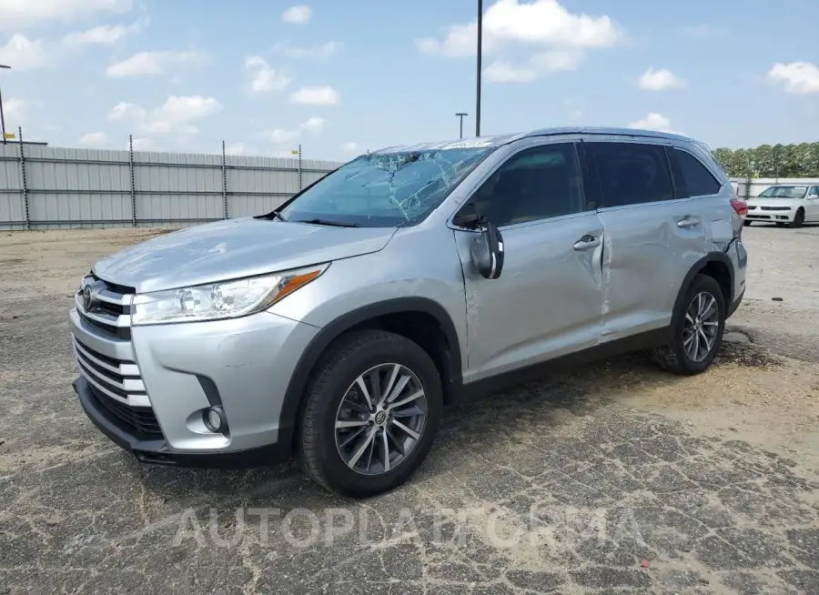 TOYOTA HIGHLANDER 2019 vin 5TDKZRFH3KS338962 from auto auction Copart