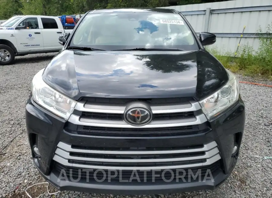 TOYOTA HIGHLANDER 2019 vin 5TDZZRFHXKS322286 from auto auction Copart