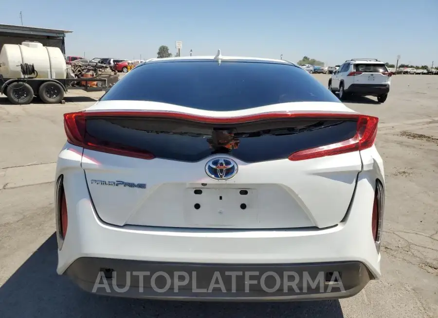 TOYOTA PRIUS PRIM 2018 vin JTDKARFP3J3077380 from auto auction Copart