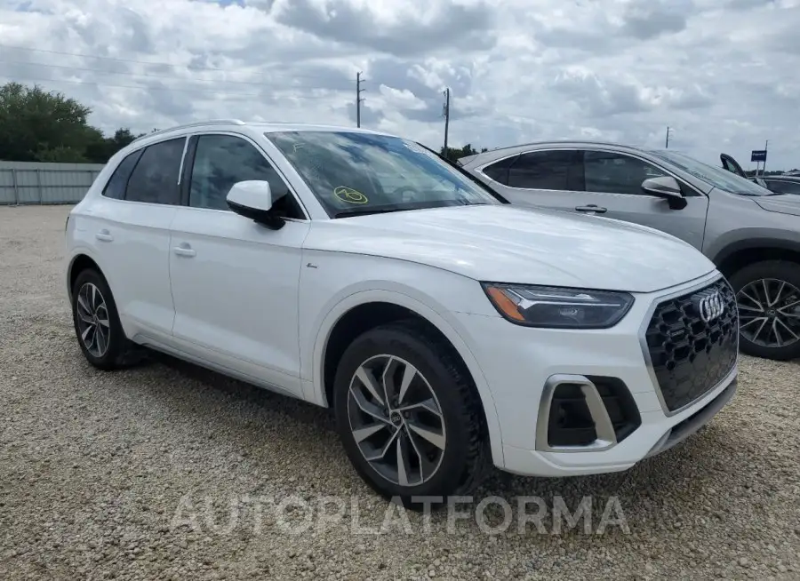 AUDI Q5 PREMIUM 2022 vin WA1GAAFYXN2096885 from auto auction Copart