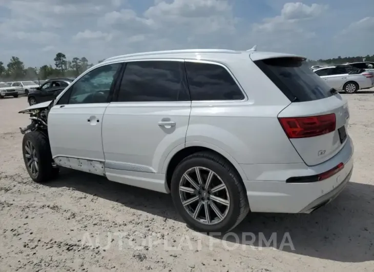 AUDI Q7 PREMIUM 2019 vin WA1LHAF75KD021268 from auto auction Copart