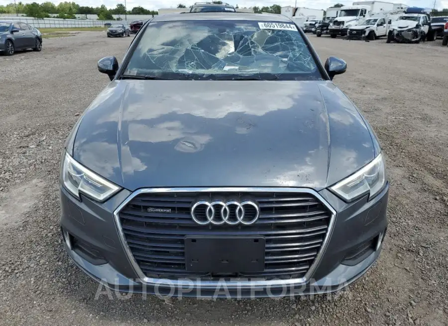 AUDI A3 PREMIUM 2019 vin WAUBEGFF5KA103715 from auto auction Copart