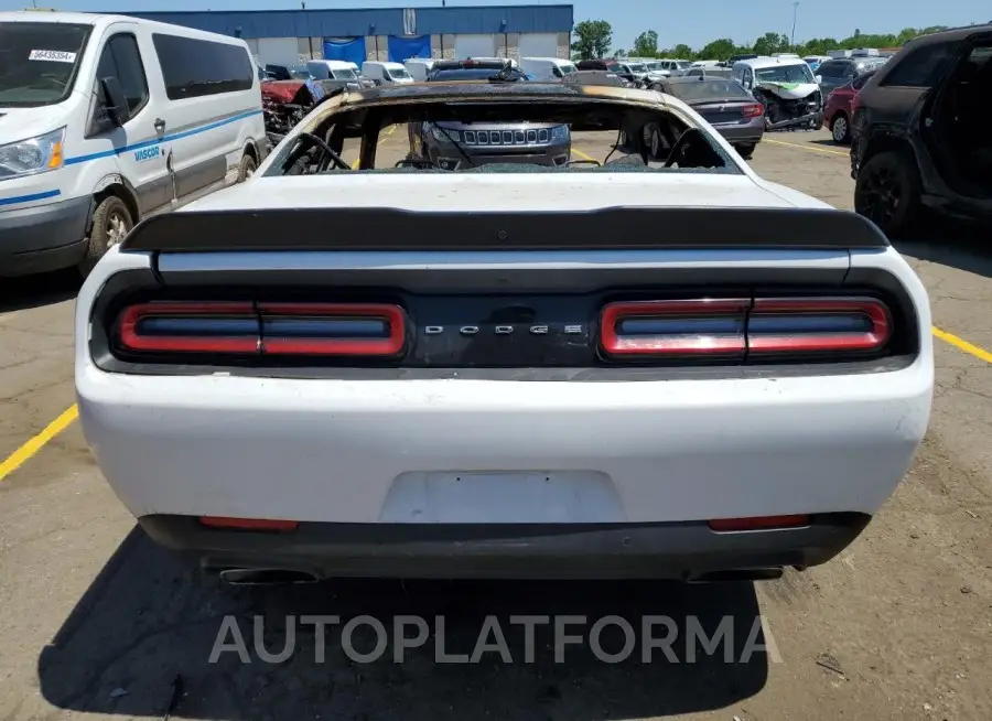 DODGE CHALLENGER 2018 vin 2C3CDZBT6JH260241 from auto auction Copart