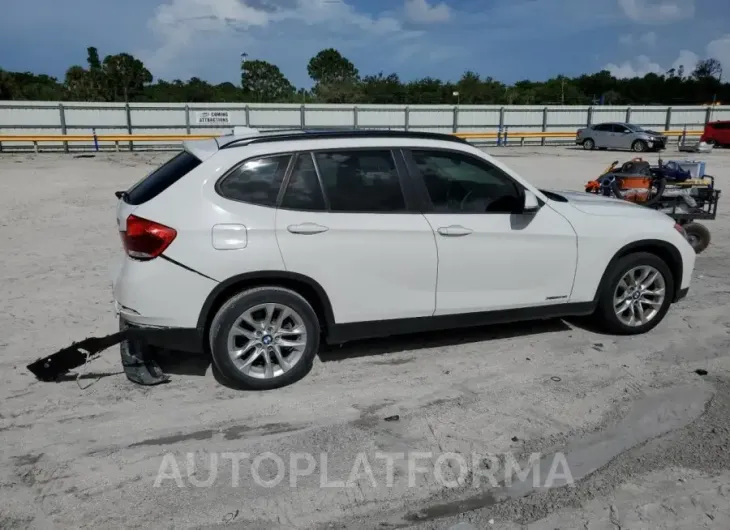 BMW X1 XDRIVE2 2015 vin WBAVL1C55FVY34767 from auto auction Copart