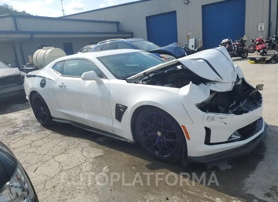 CHEVROLET CAMARO LS 2019 vin 1G1FB1RSXK0128997 from auto auction Copart