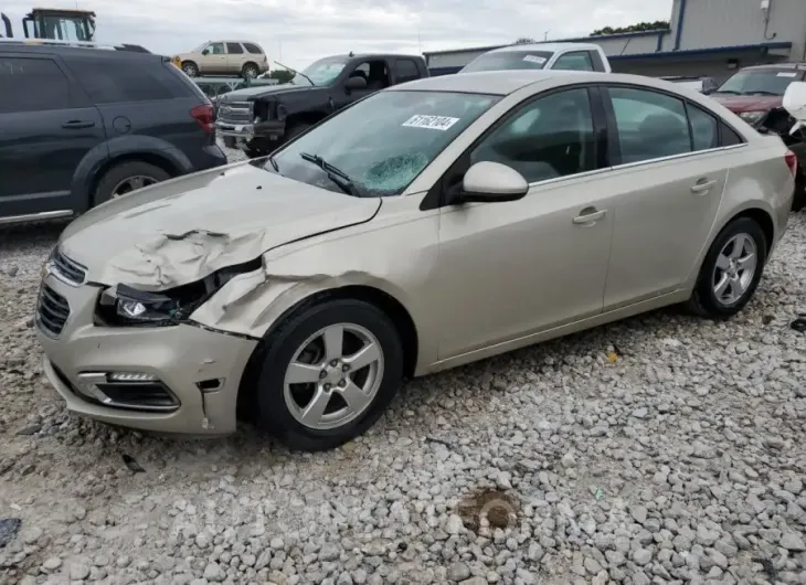 CHEVROLET CRUZE LT 2015 vin 1G1PC5SB4F7157914 from auto auction Copart