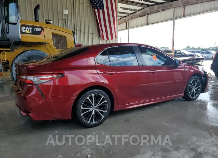 TOYOTA CAMRY HYBR 2018 vin 4T1B21HKXJU507962 from auto auction Copart