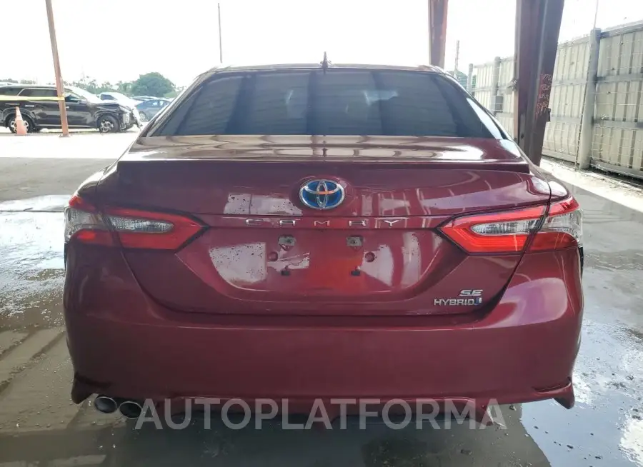 TOYOTA CAMRY HYBR 2018 vin 4T1B21HKXJU507962 from auto auction Copart