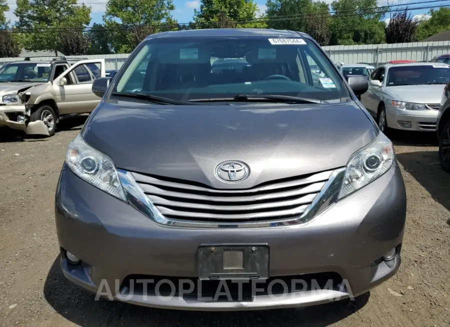 TOYOTA SIENNA XLE 2017 vin 5TDDZ3DC0HS165990 from auto auction Copart