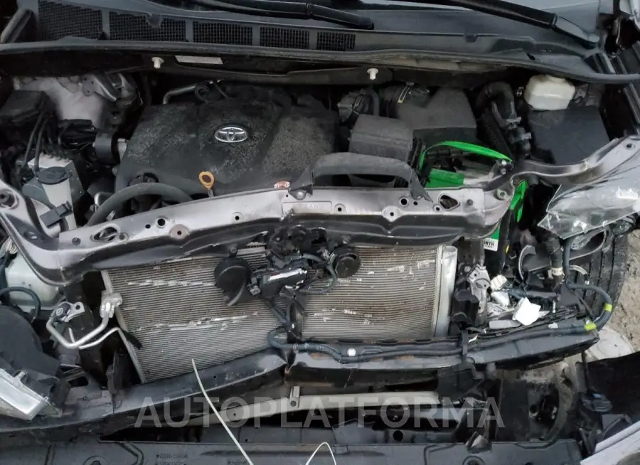 TOYOTA SIENNA XLE 2020 vin 5TDDZ3DCXLS241336 from auto auction Copart