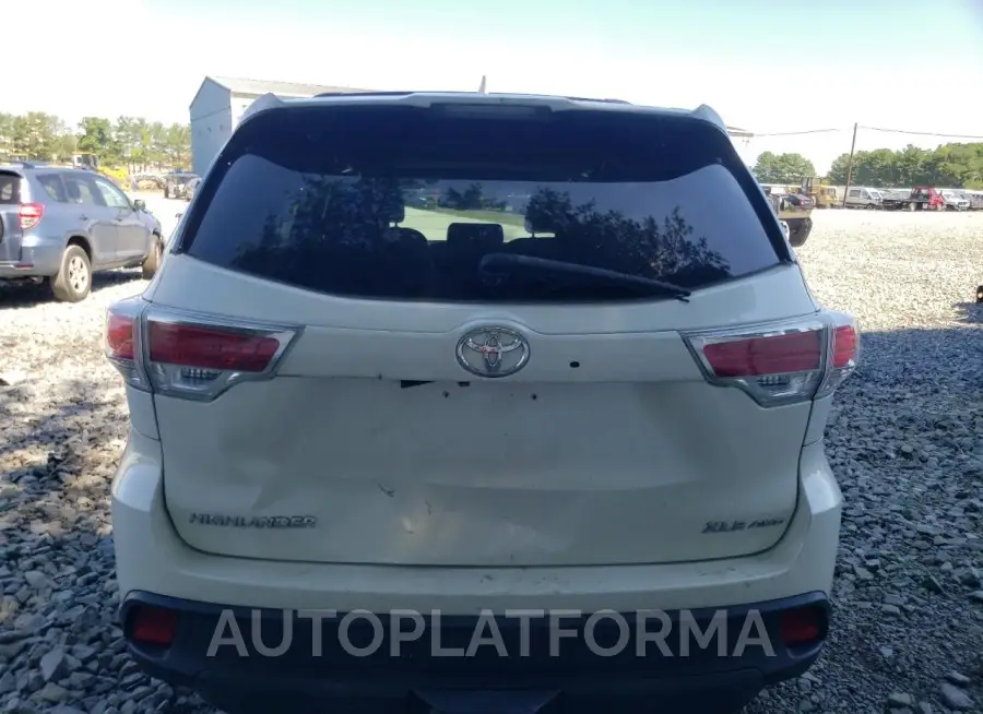 TOYOTA HIGHLANDER 2015 vin 5TDJKRFH5FS131849 from auto auction Copart