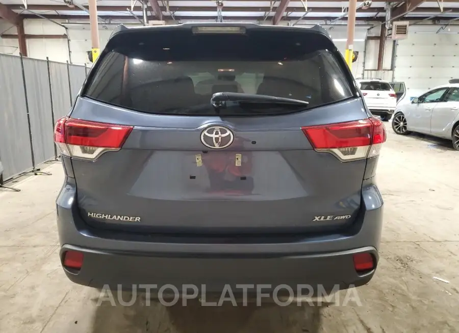 TOYOTA HIGHLANDER 2019 vin 5TDJZRFH0KS717302 from auto auction Copart