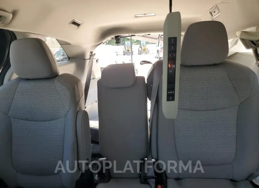 TOYOTA SIENNA LE 2022 vin 5TDKRKECXNS075922 from auto auction Copart