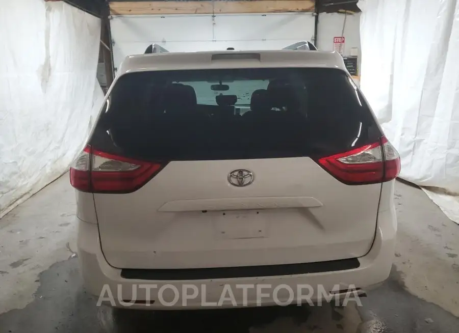 TOYOTA SIENNA LE 2017 vin 5TDKZ3DC8HS800137 from auto auction Copart