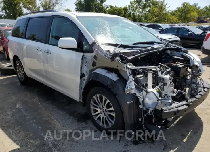 TOYOTA SIENNA XLE 2020 vin 5TDYZ3DC1LS026767 from auto auction Copart