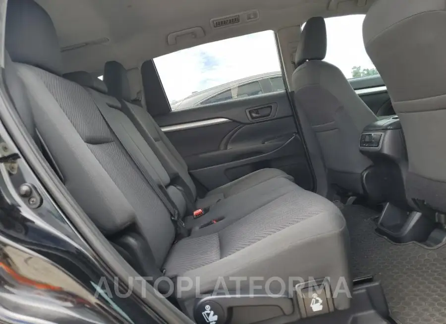 TOYOTA HIGHLANDER 2019 vin 5TDZZRFH6KS298813 from auto auction Copart