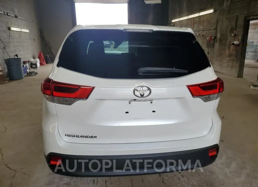 TOYOTA HIGHLANDER 2019 vin 5TDZZRFH9KS323784 from auto auction Copart