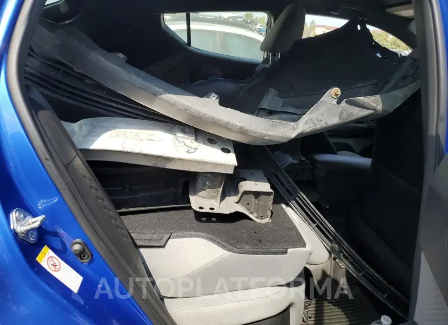 TOYOTA C-HR XLE 2019 vin JTNKHMBXXK1024737 from auto auction Copart