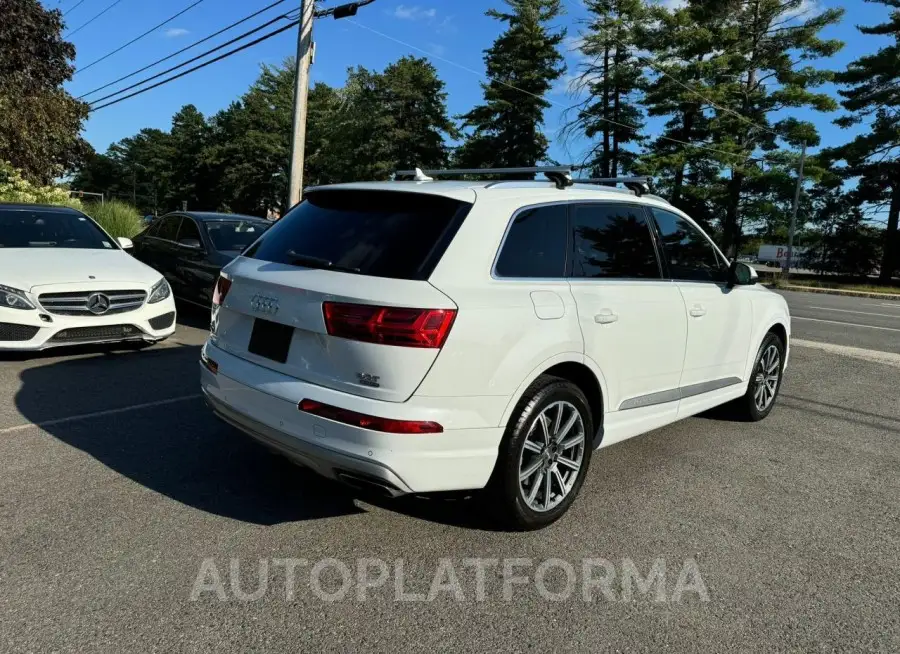 AUDI Q7 PREMIUM 2017 vin WA1AAAF78HD030714 from auto auction Copart