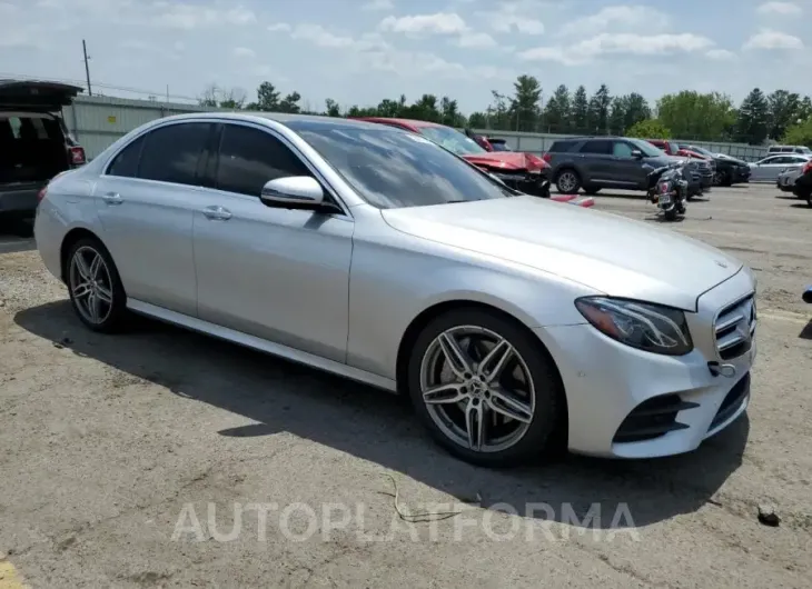 MERCEDES-BENZ E 300 4MAT 2019 vin WDDZF4KB6KA569918 from auto auction Copart