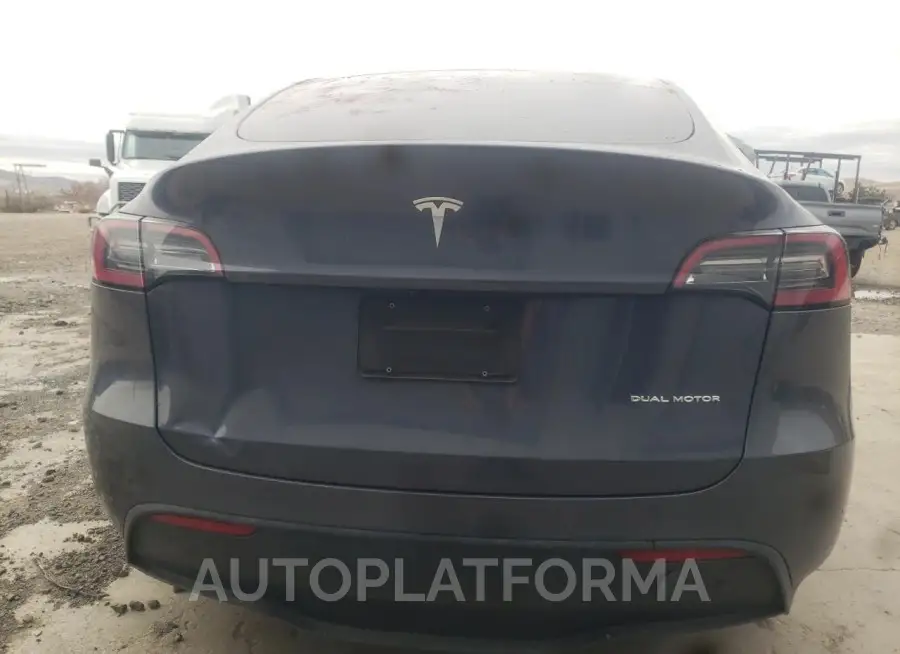 TESLA MODEL Y 2022 vin 7SAYGDEE3NF426366 from auto auction Copart