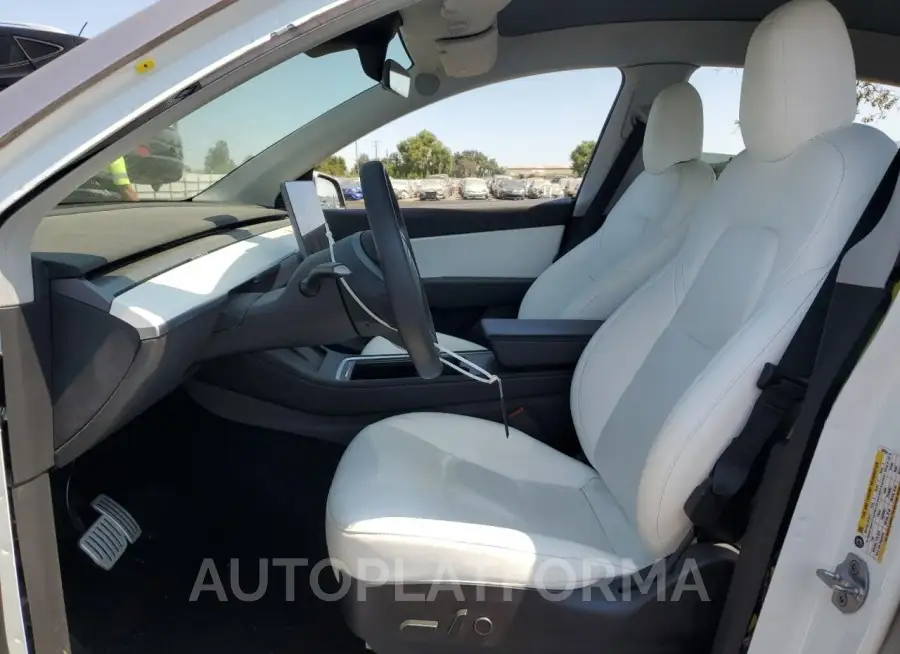 TESLA MODEL Y 2022 vin 7SAYGDEF8NF349244 from auto auction Copart