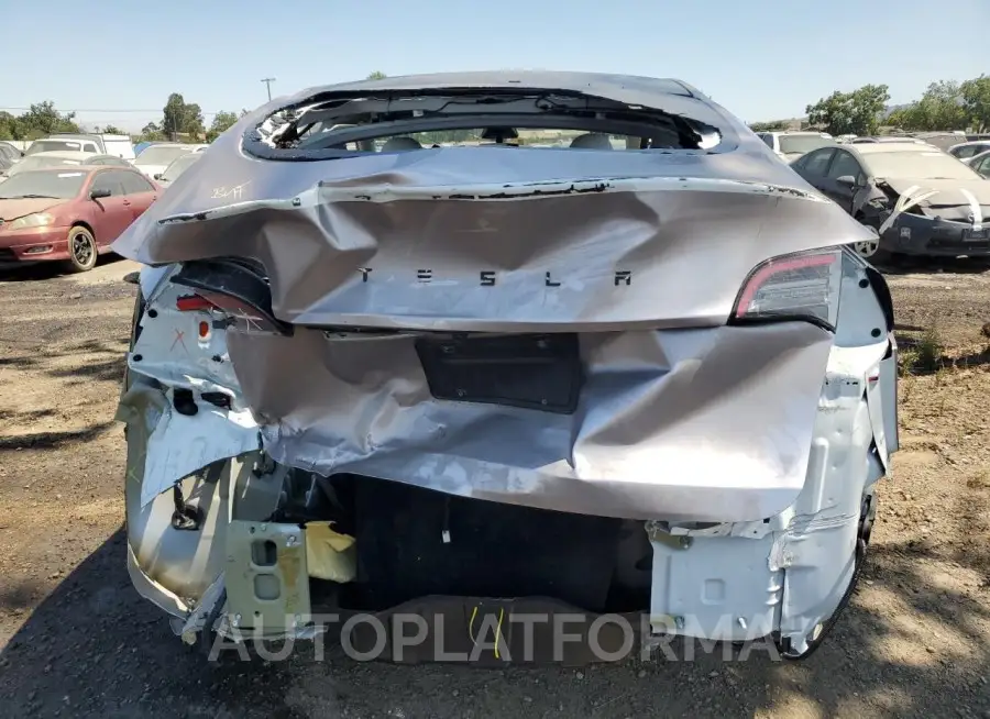 TESLA MODEL Y 2022 vin 7SAYGDEF8NF349244 from auto auction Copart