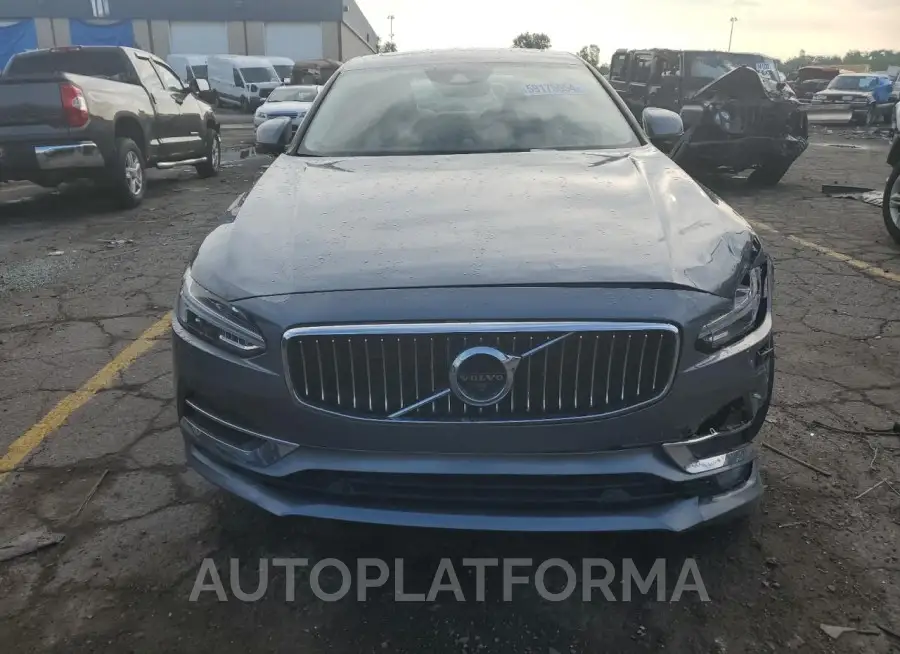 VOLVO S90 T6 INS 2017 vin YV1A22ML3H1000993 from auto auction Copart