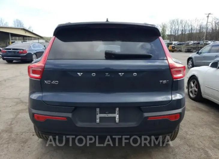 VOLVO XC40 T5 R- 2022 vin YV4162UM1N2772883 from auto auction Copart