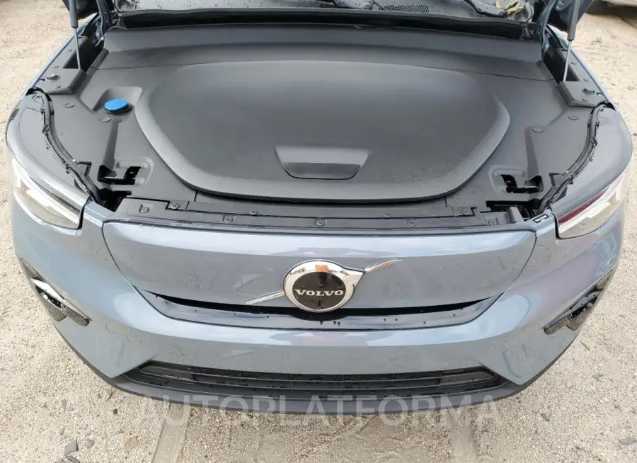 VOLVO XC40 RECHA 2023 vin YV4ED3UL2P2070482 from auto auction Copart