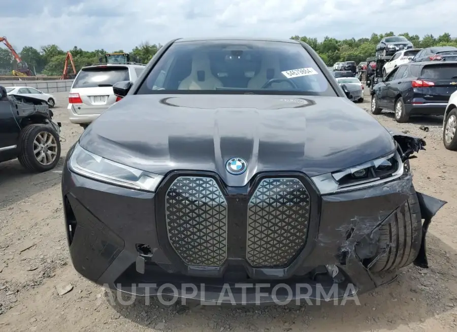 BMW IX XDRIVE5 2024 vin WB523CF00RCN83847 from auto auction Copart