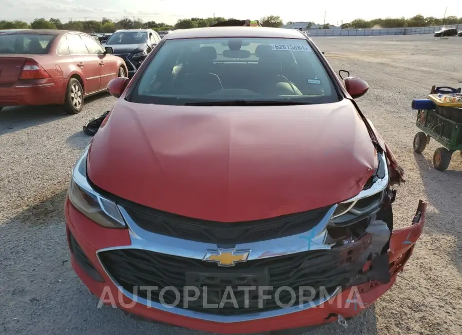 CHEVROLET CRUZE LT 2019 vin 1G1BE5SM1K7121212 from auto auction Copart