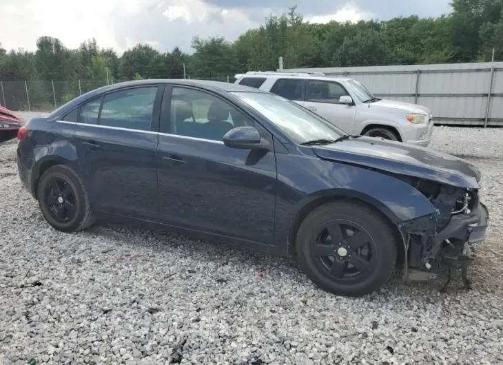 CHEVROLET CRUZE LT 2015 vin 1G1PC5SB5F7221281 from auto auction Copart