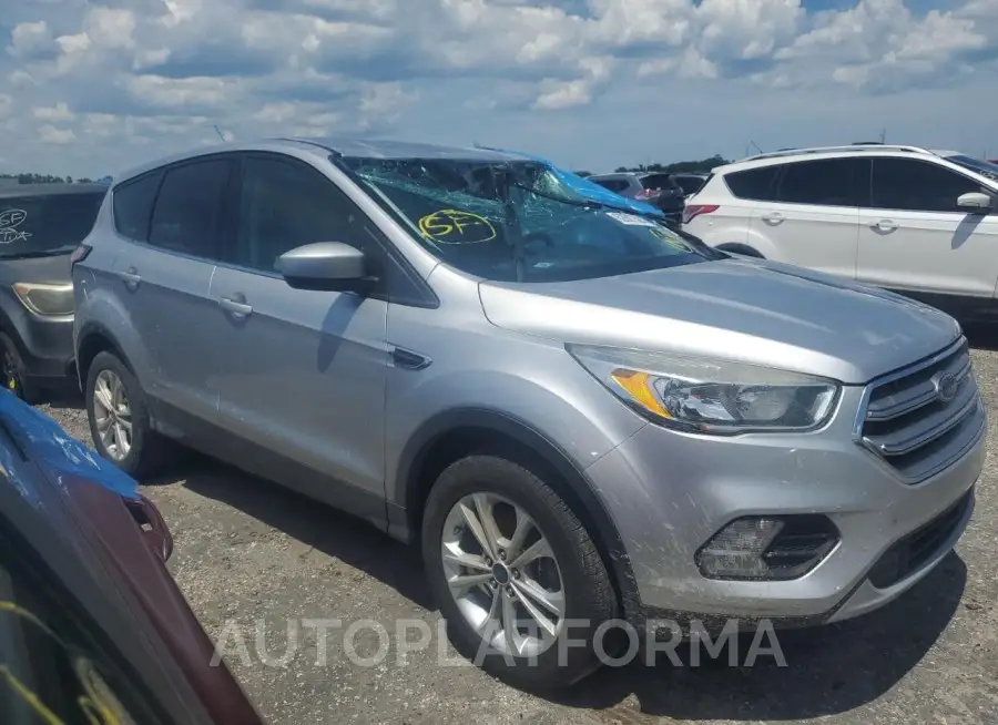 FORD ESCAPE SE 2017 vin 1FMCU0GDXHUE84690 from auto auction Copart