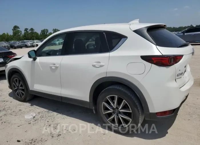 MAZDA CX-5 GRAND 2017 vin JM3KFADL7H0161157 from auto auction Copart