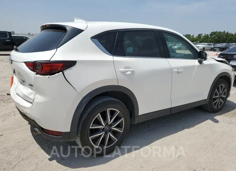 MAZDA CX-5 GRAND 2017 vin JM3KFADL7H0161157 from auto auction Copart