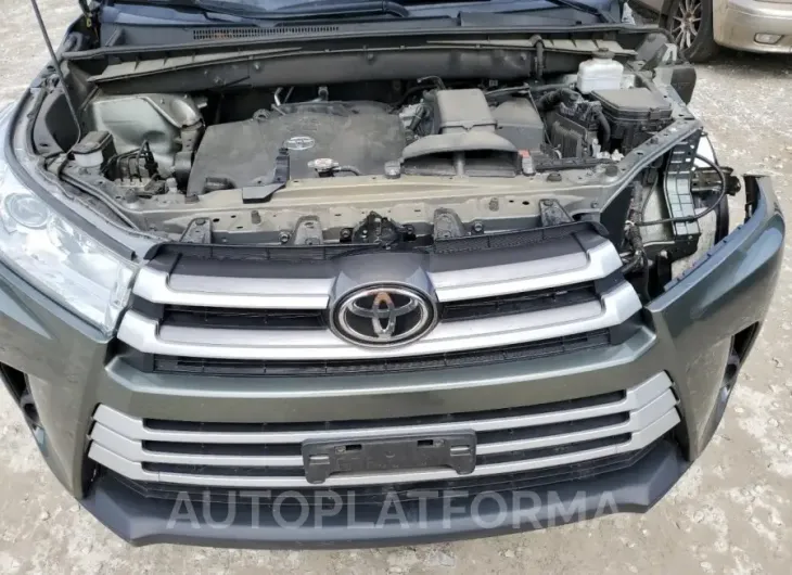 TOYOTA HIGHLANDER 2019 vin 5TDBZRFH5KS722077 from auto auction Copart