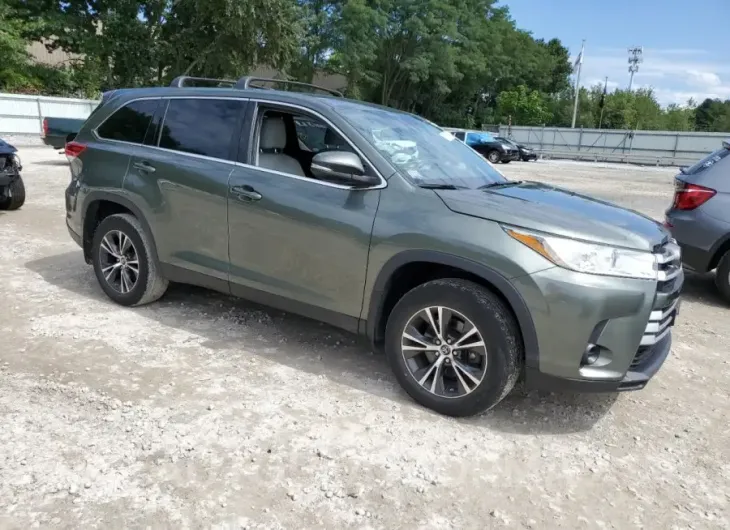 TOYOTA HIGHLANDER 2019 vin 5TDBZRFH5KS722077 from auto auction Copart