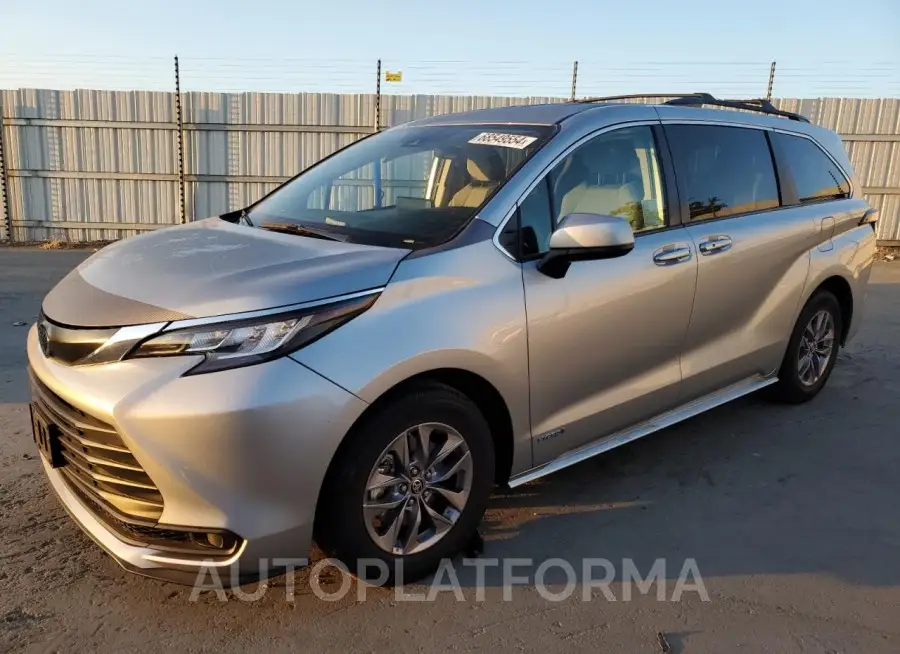 TOYOTA SIENNA LE 2021 vin 5TDKRKECXMS002287 from auto auction Copart