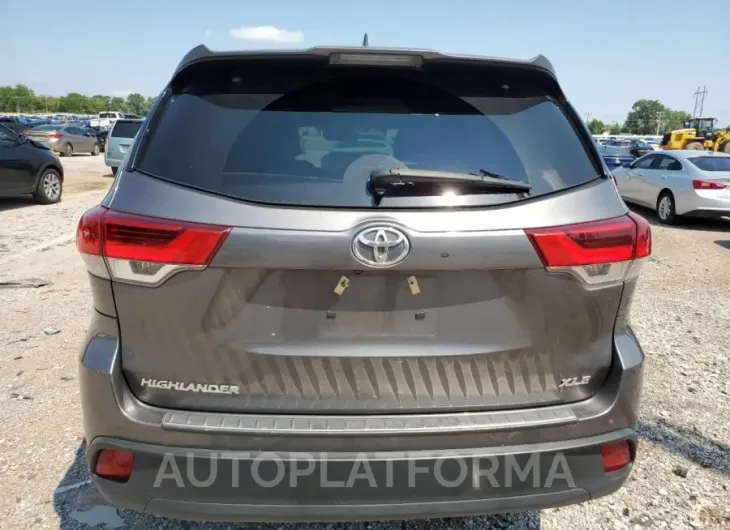 TOYOTA HIGHLANDER 2019 vin 5TDKZRFH8KS564432 from auto auction Copart